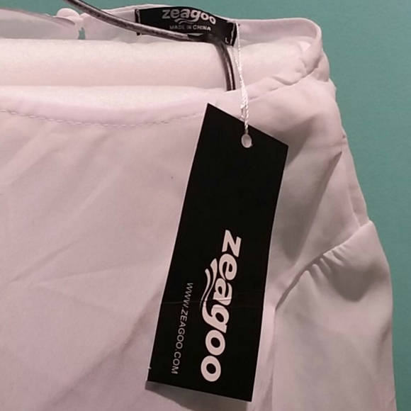 Lacy Crop Top Blouse - Picture 8 of 11